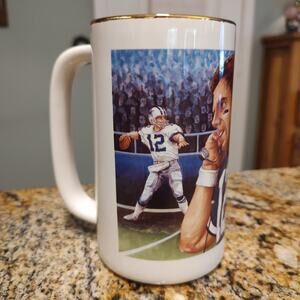 Roger Staubach Best of Football Mug 1987 by Charles Soileau 12 Oz